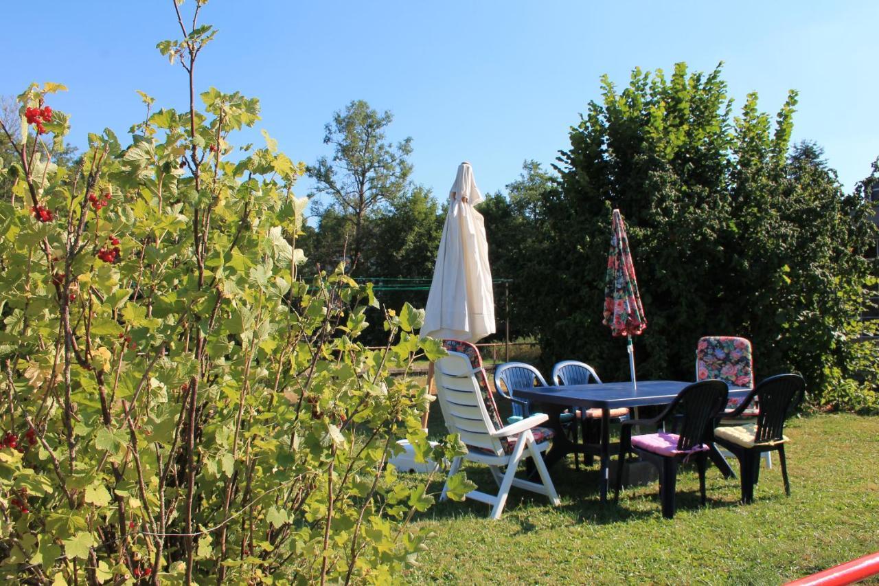 Au Lit De L'ambleve Appartement *